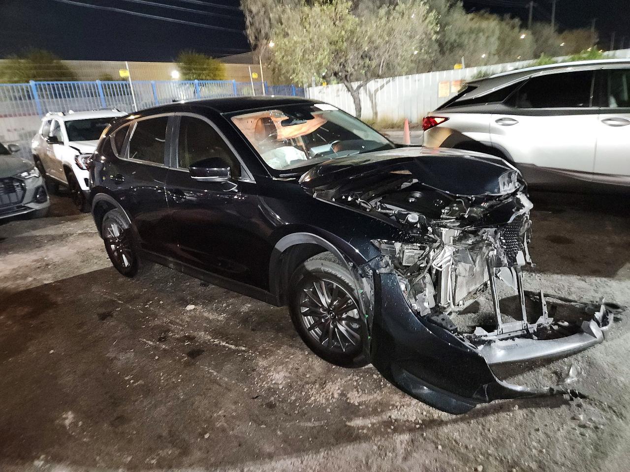 2021 Mazda Cx-5 Touring - zdjęcie 4