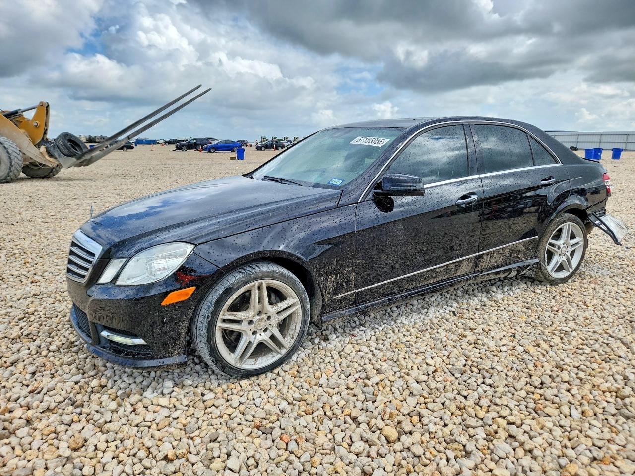 2013 Mercedes-Benz E - zdjęcie główne