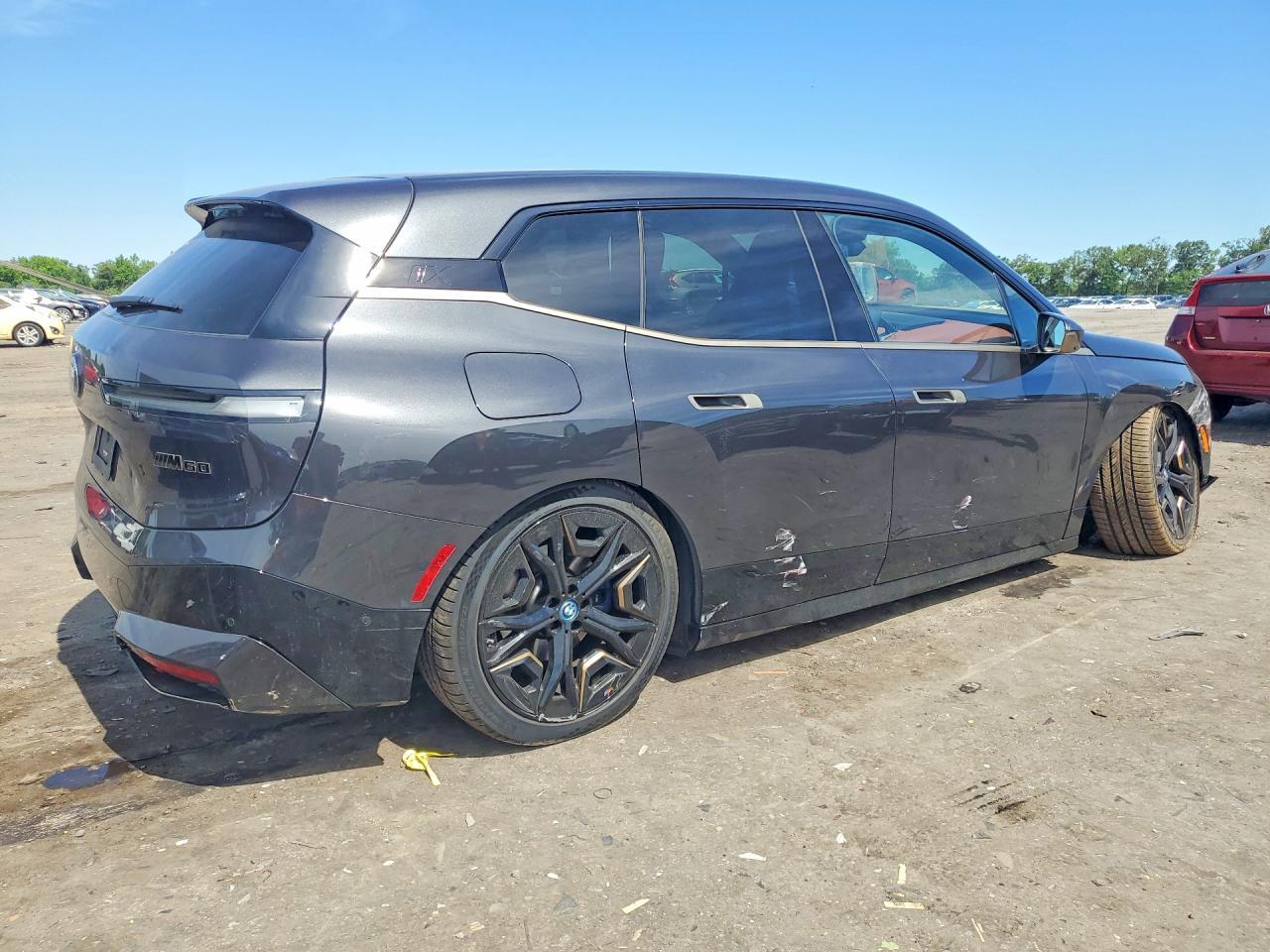 2023 BMW Ix M60 - zdjęcie 3