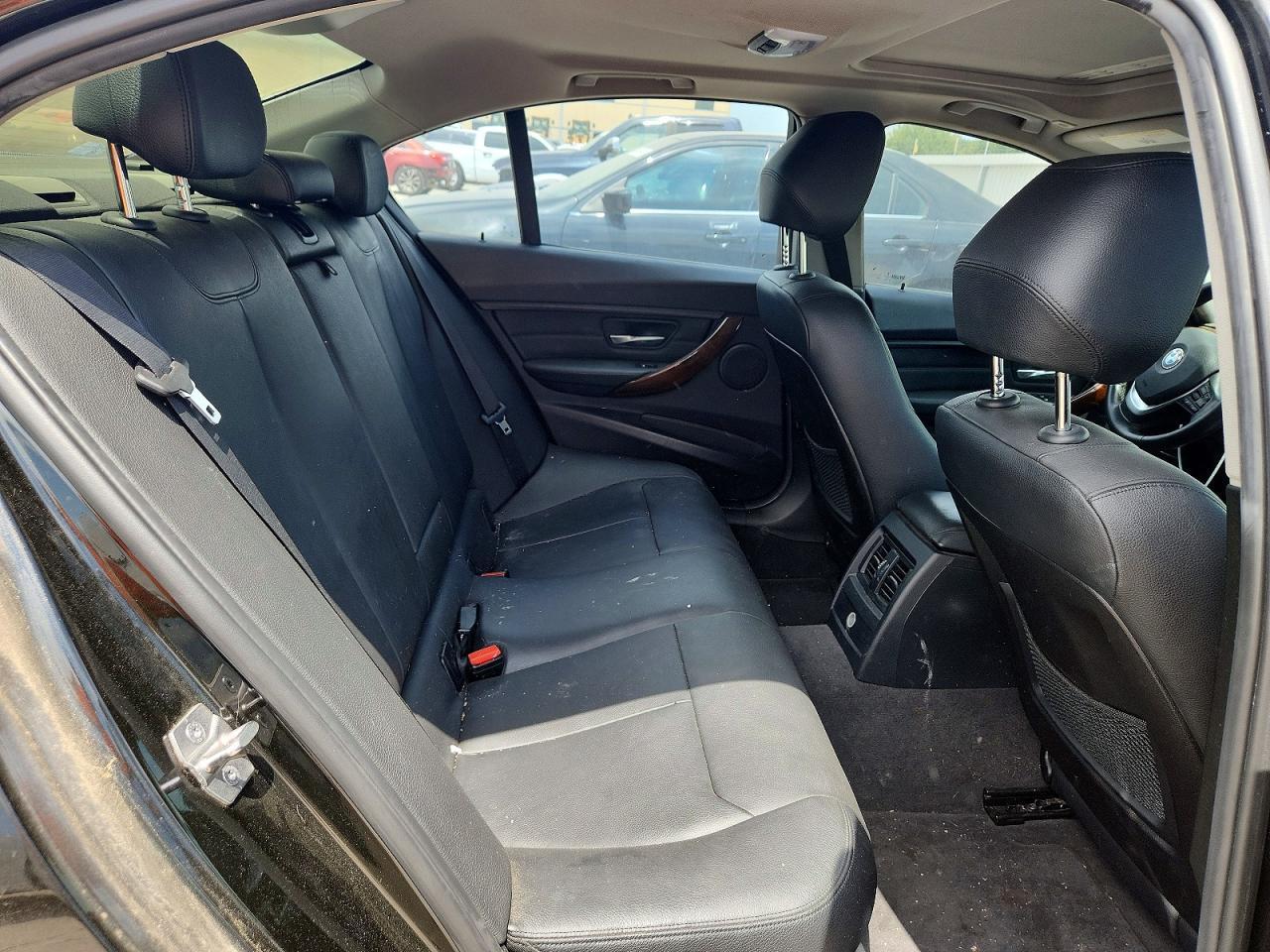 2015 BMW 328 D - zdjęcie 10