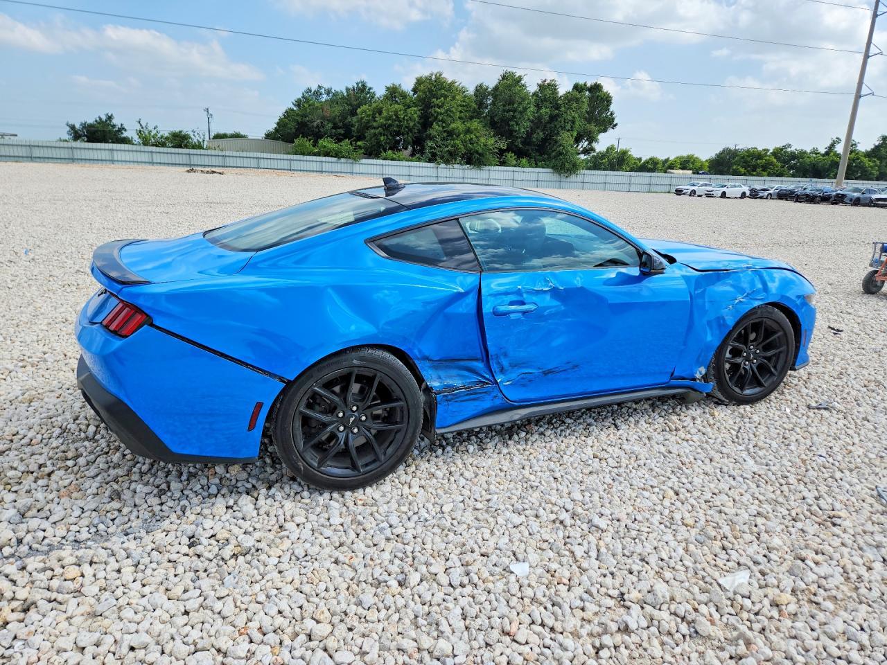 2024 Ford Mustang - zdjęcie 3