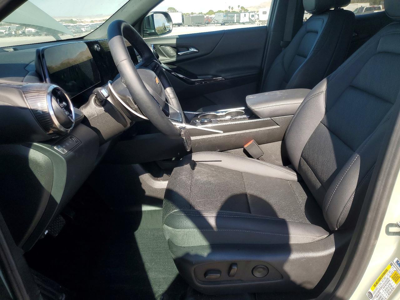 2026 Chevrolet Equinox Lt - zdjęcie 7