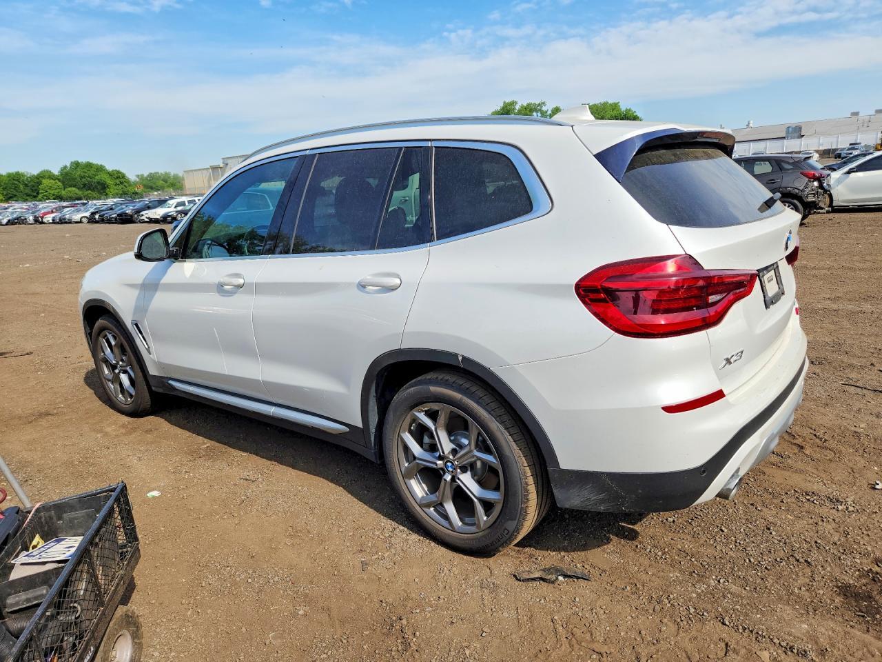 2020 BMW X3 xDrive30I - zdjęcie 2