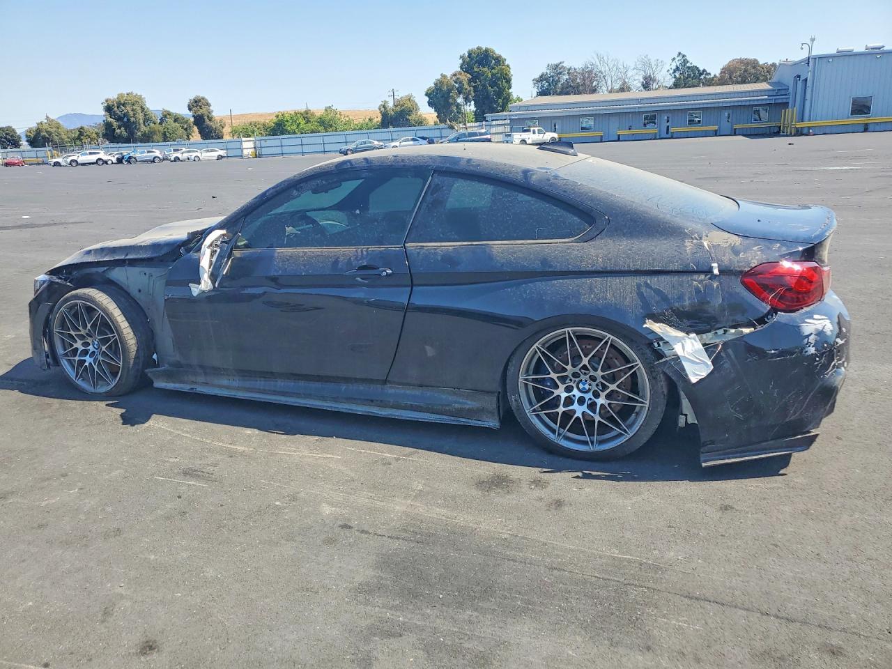 BMW M4 - zdjęcie 2