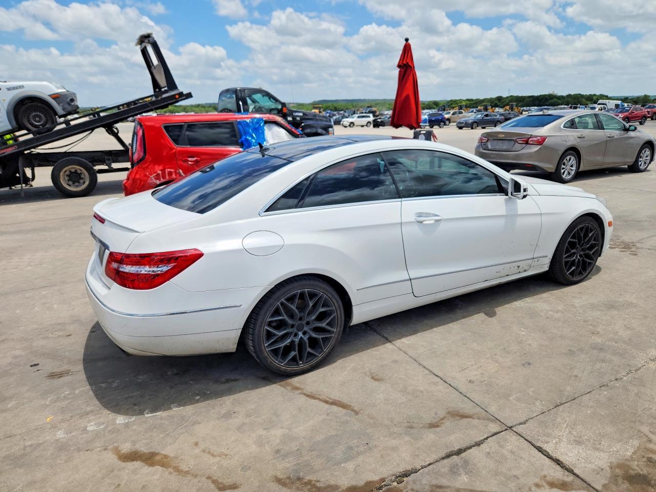 2013 Mercedes-Benz E 350 - zdjęcie 3