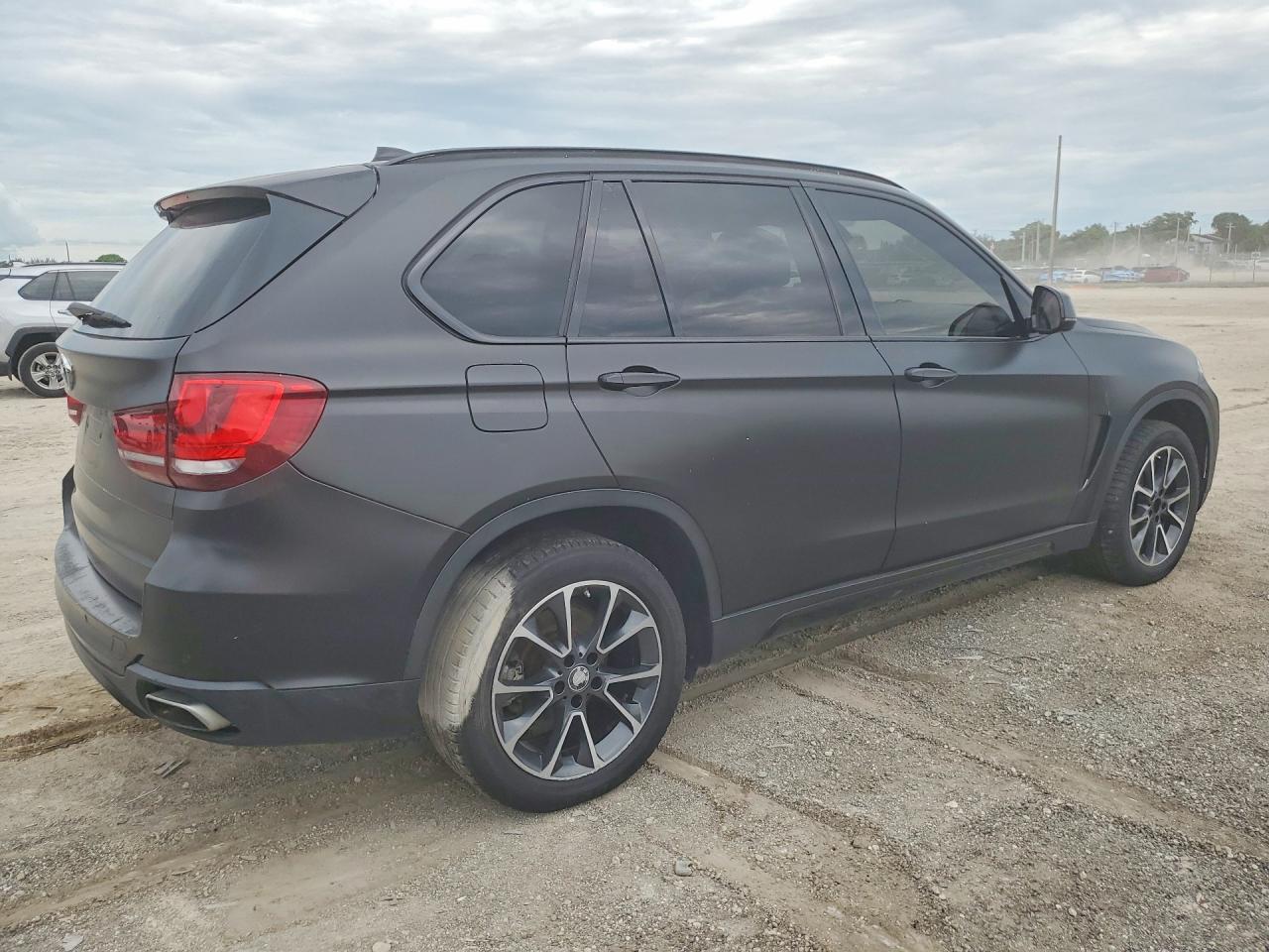 2018 BMW X5 xDrive35I - zdjęcie 3