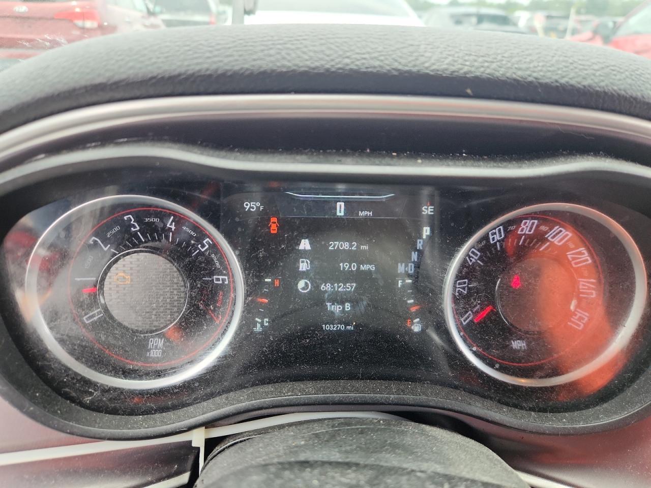 2021 Dodge Challenger Sxt - zdjęcie 9