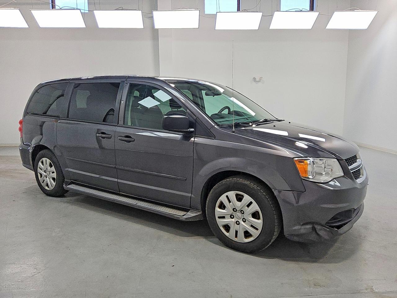 2017 Dodge Grand Caravan Se - zdjęcie 4