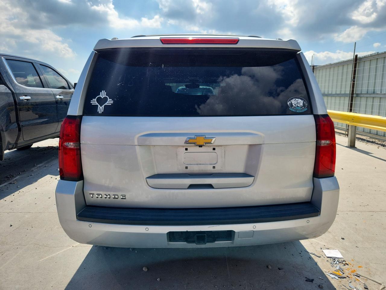 2015 Chevrolet Tahoe K1500 Ls - zdjęcie 6