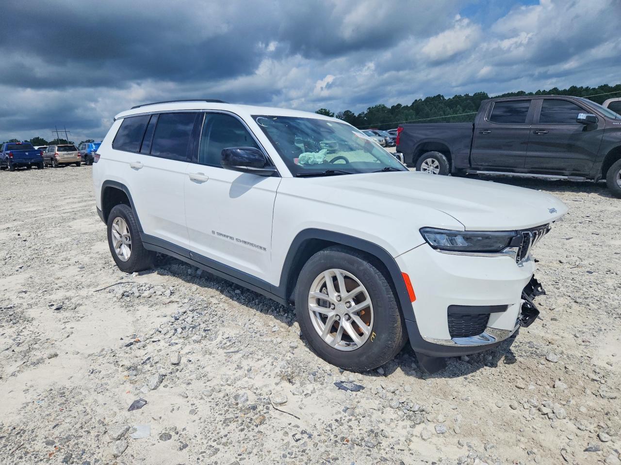 2024 Jeep Grand Cherokee L Laredo - zdjęcie 4
