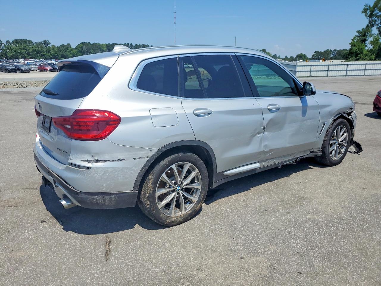 2019 BMW X3 Sdrive30I - zdjęcie 3