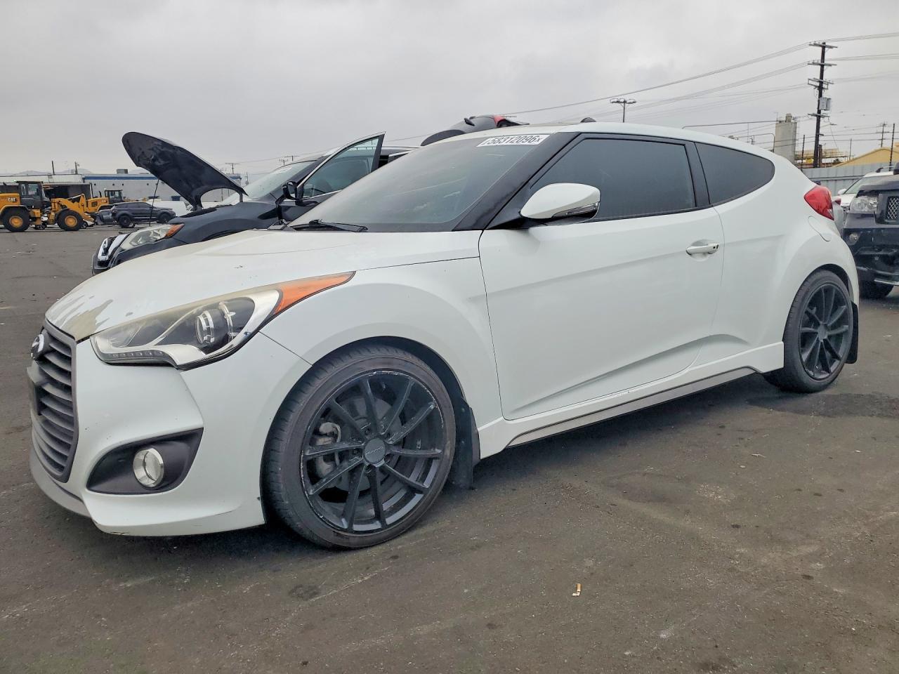 2016 Hyundai Veloster Turbo - zdjęcie główne