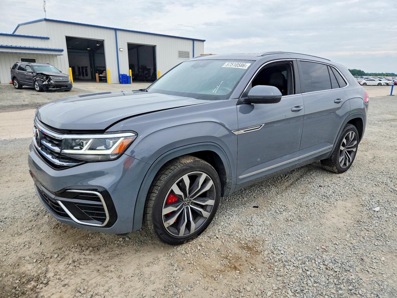 2021 Volkswagen Atlas Cross Sport Sel R-Line - zdjęcie główne