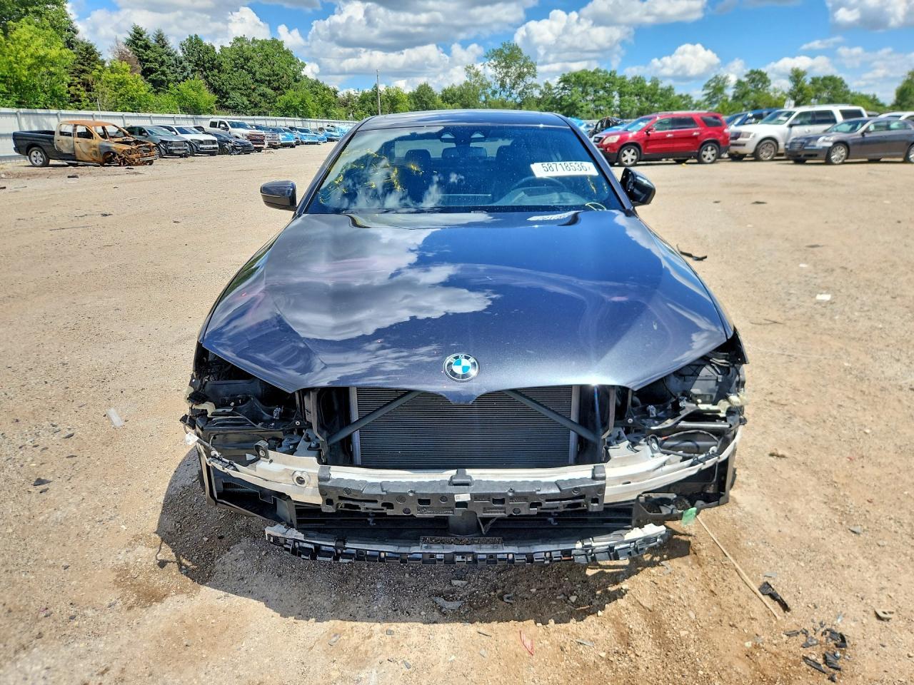 2018 BMW Seria 5 540i - zdjęcie 5