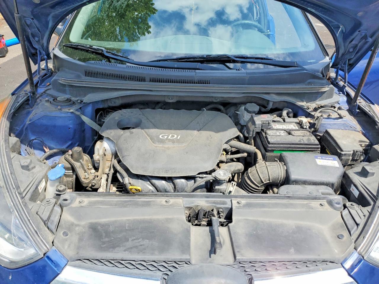 2016 Hyundai Veloster Base - zdjęcie 11