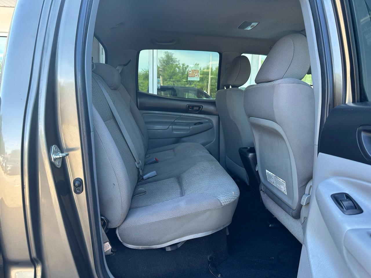 2014 Toyota Tacoma Base V6 - zdjęcie 6