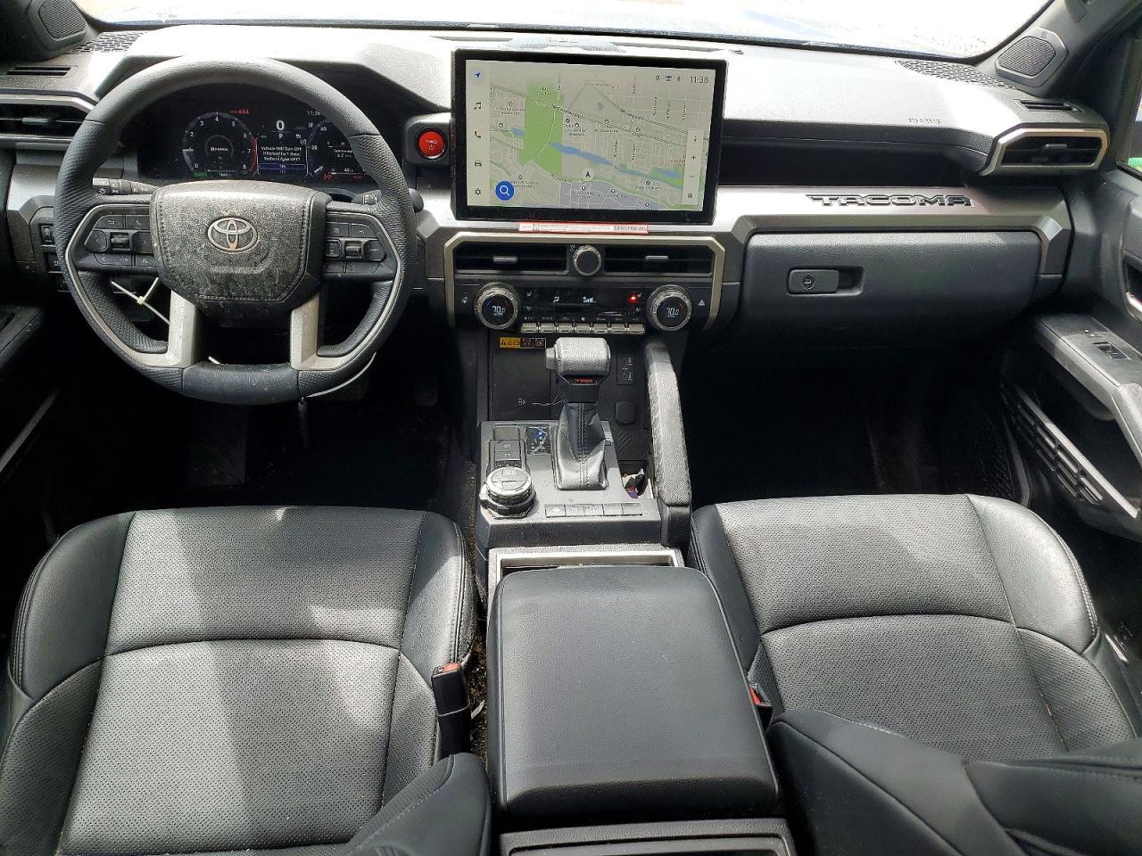 2025 Toyota Tacoma Double Cab - zdjęcie 8