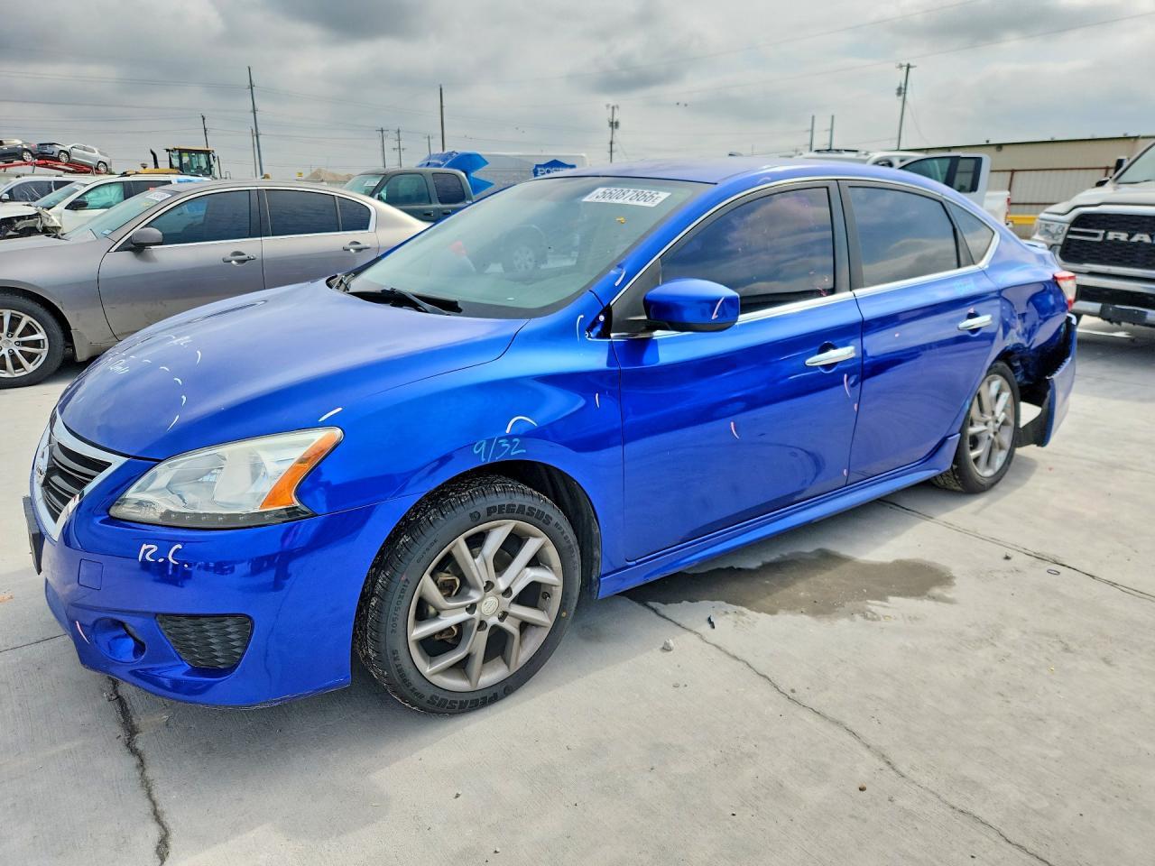 2014 Nissan Sentra Sr - zdjęcie główne