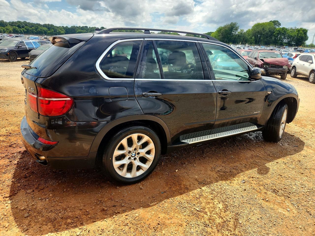 2013 BMW X5 xDrive35I - zdjęcie 3