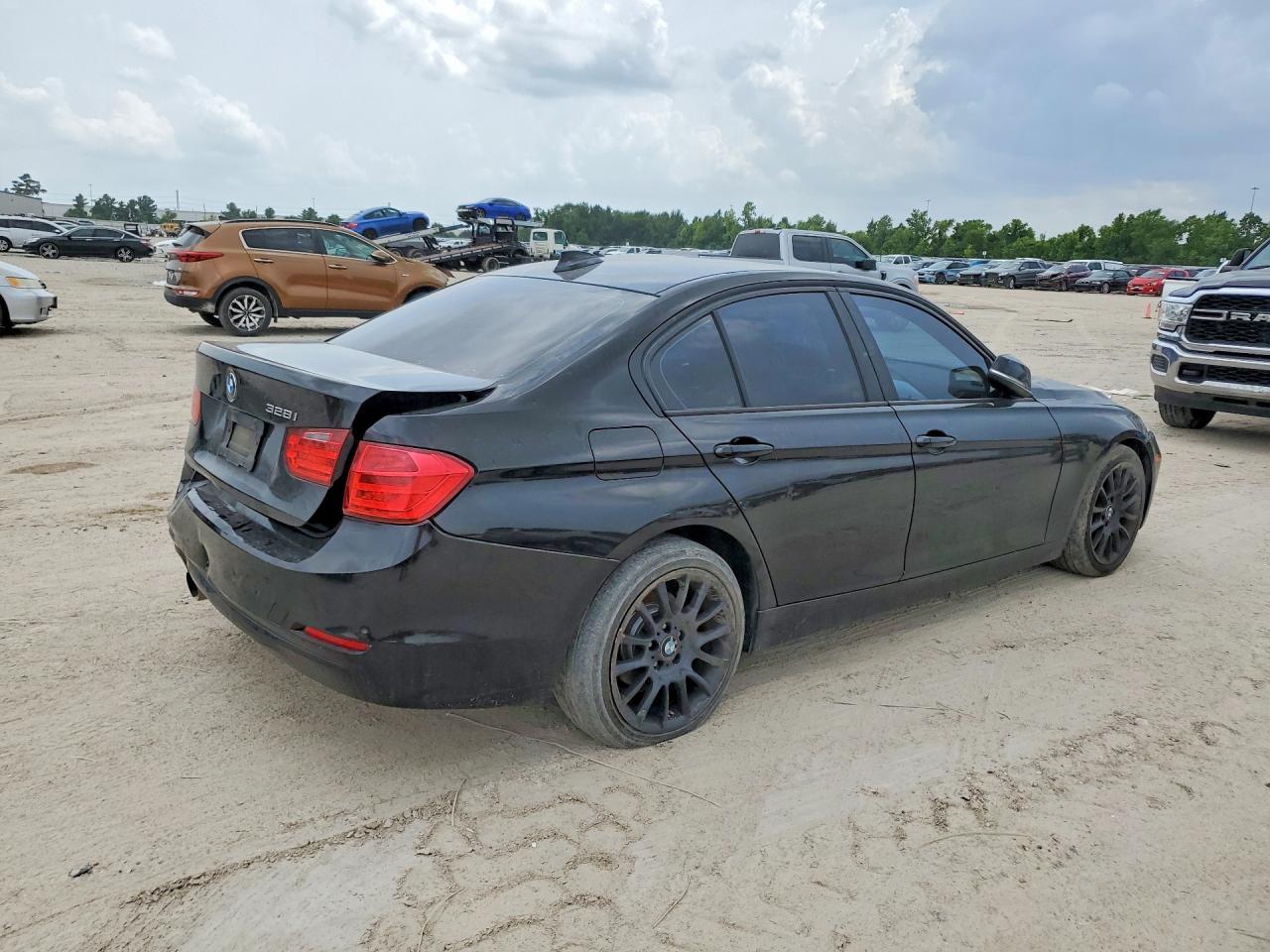 BMW Seria 3 - zdjęcie 3