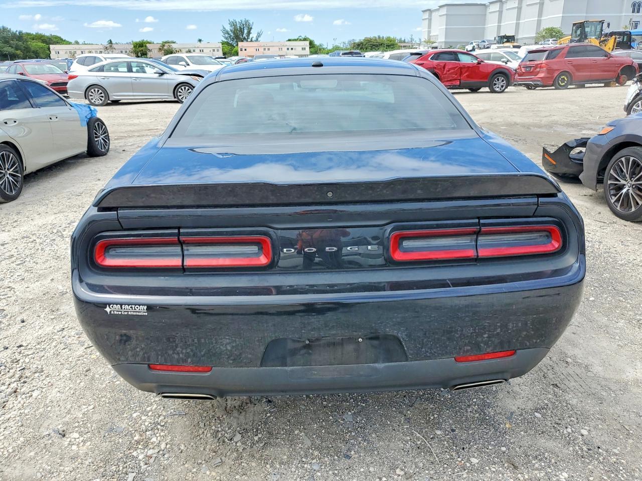 2020 Dodge Challenger Sxt - zdjęcie 6