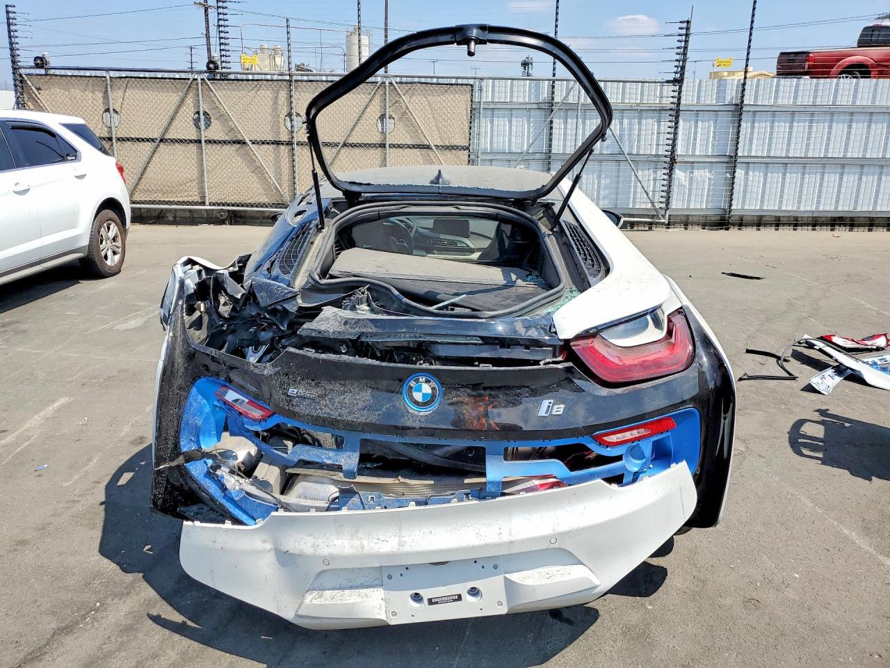 2019 BMW I8 - zdjęcie 6