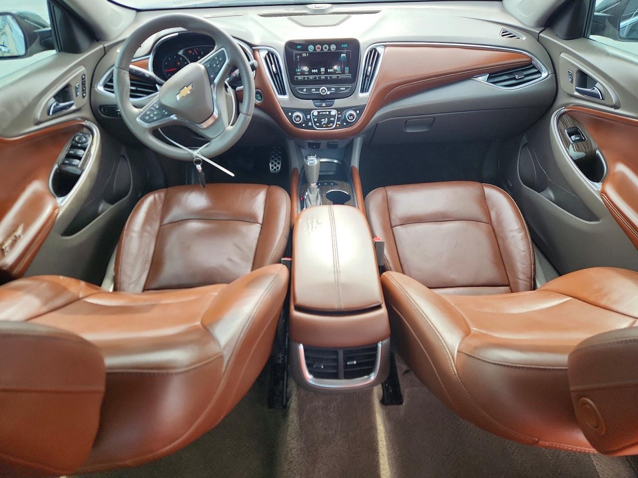 2017 Chevrolet Malibu Premier - zdjęcie 8