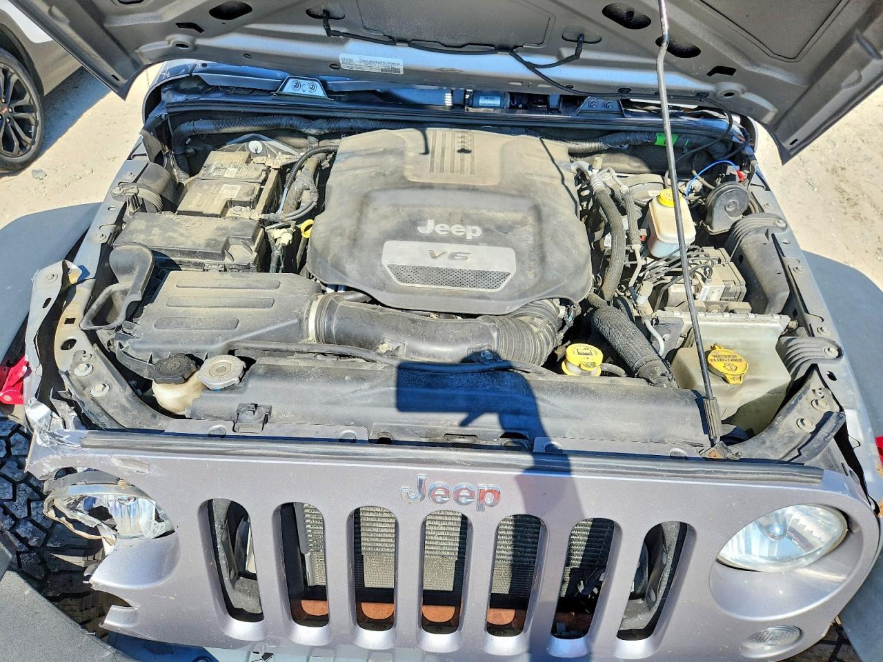 2017 Jeep Wrangler Sport - zdjęcie 12