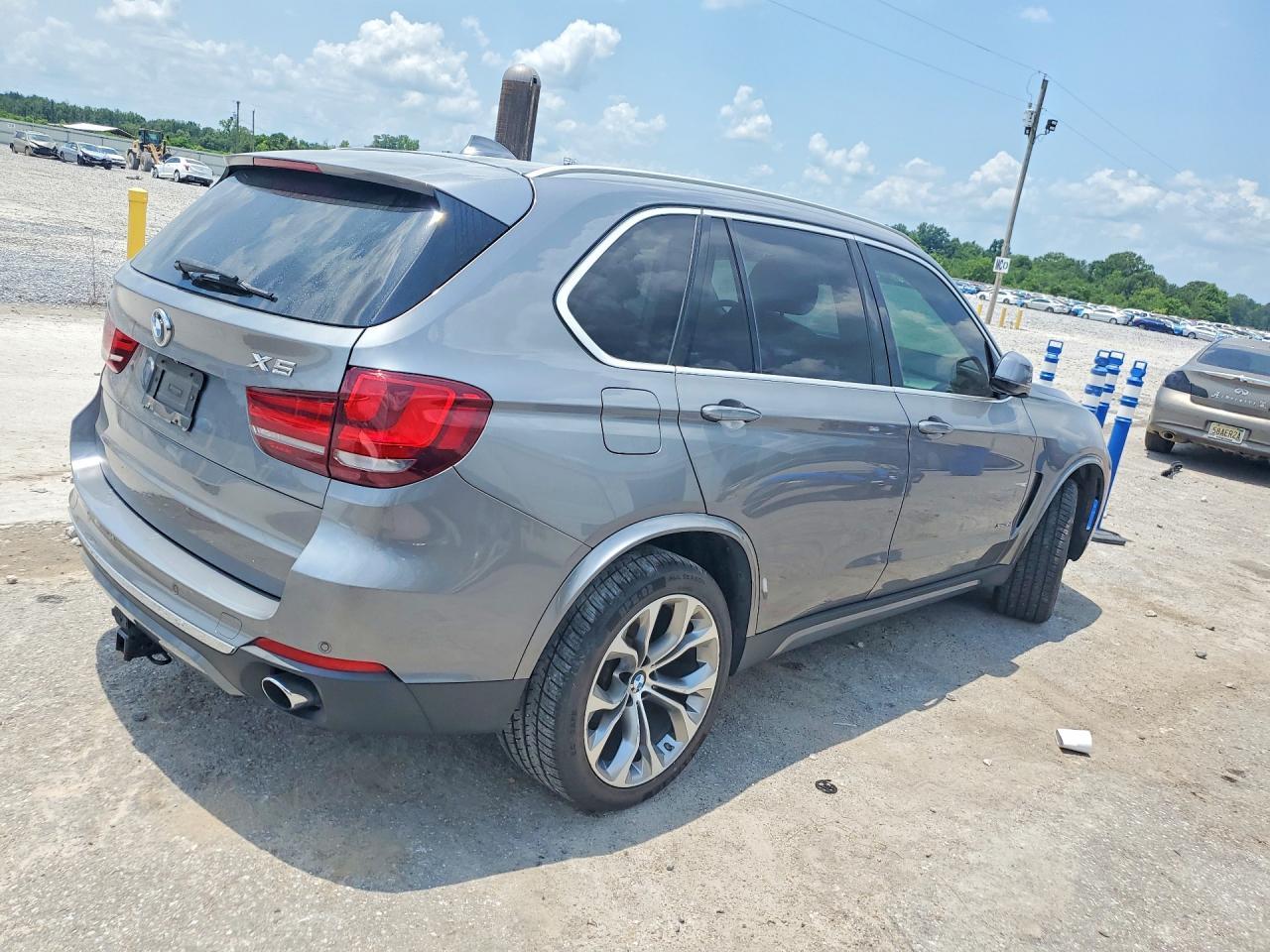 2014 BMW X5 xDrive35I - zdjęcie 3