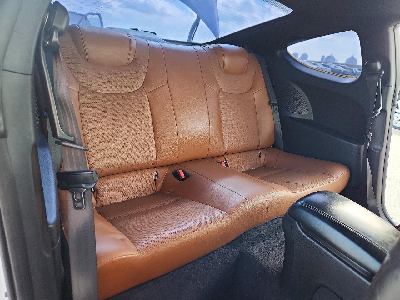 2013 Hyundai Genesis Coupe 3.8L - zdjęcie 10