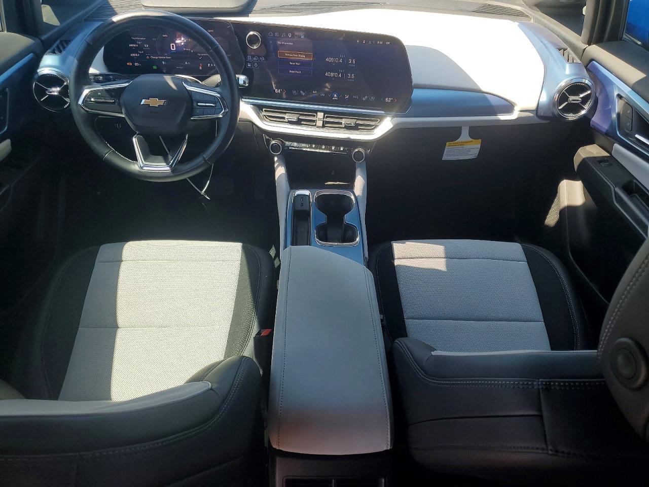 2025 Chevrolet Equinox Lt - zdjęcie 8