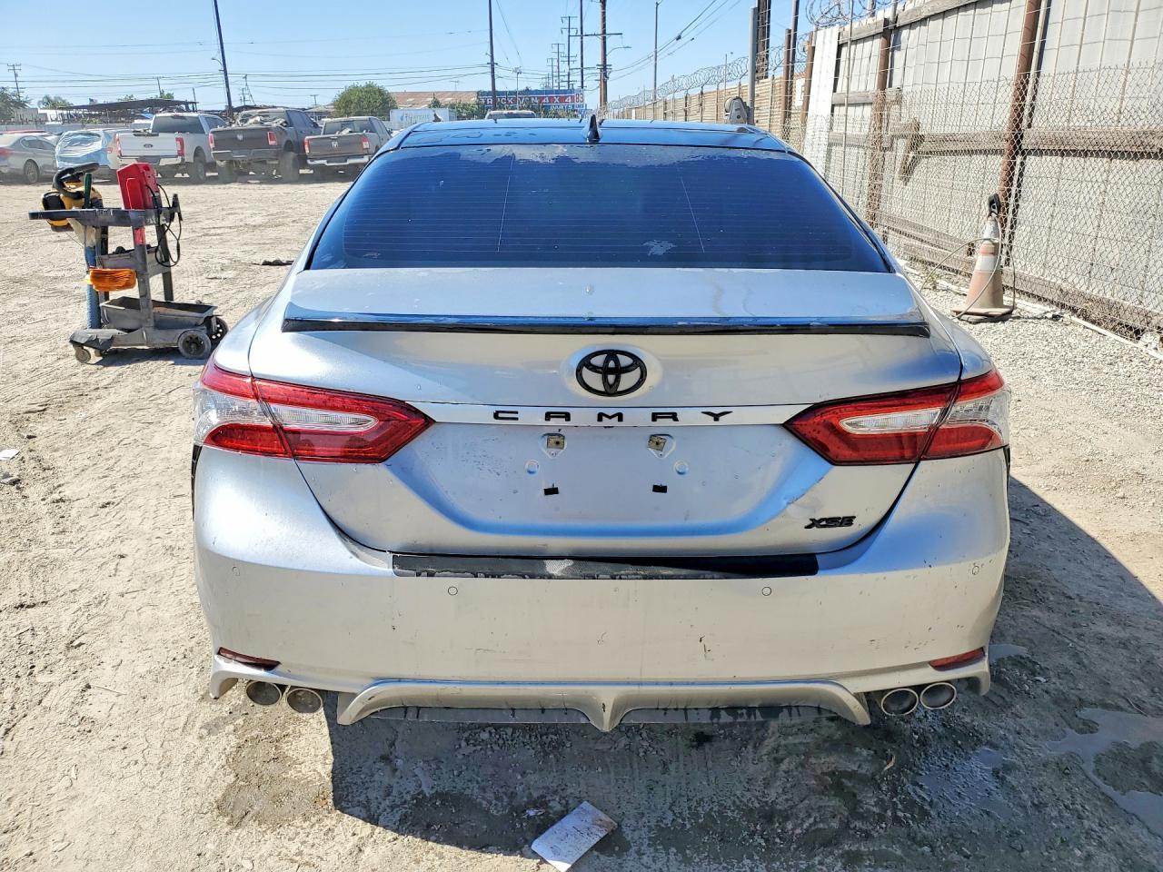 2019 Toyota Camry Xse - zdjęcie 6