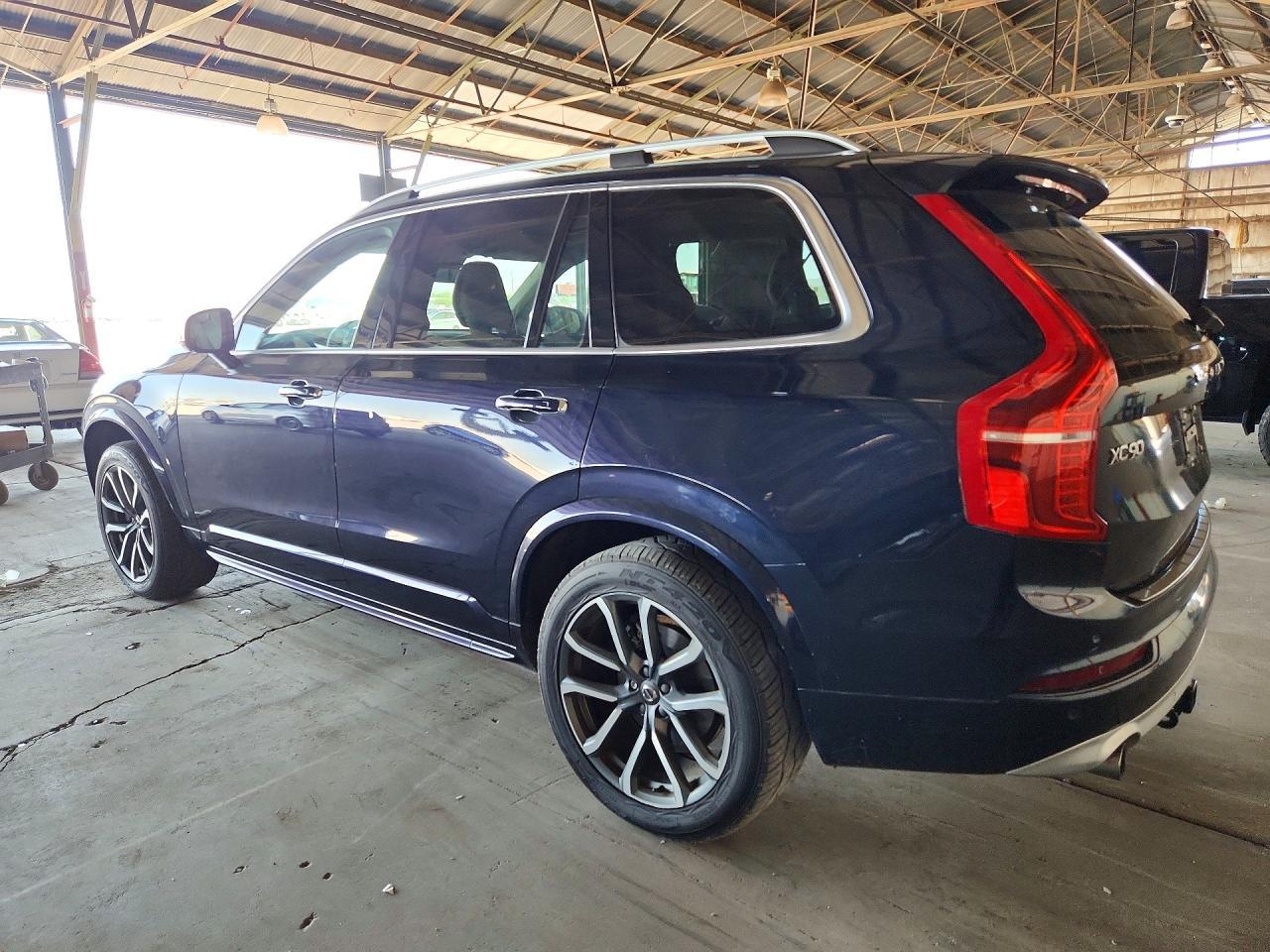 2019 Volvo Xc90 T5 Momentum - zdjęcie 2