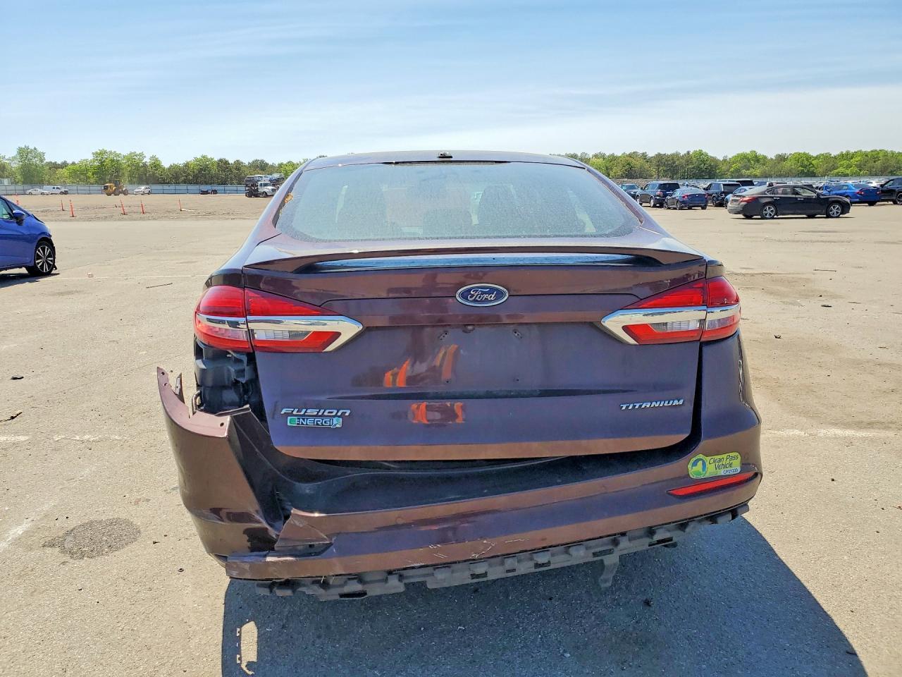 2019 Ford Fusion Titanium - zdjęcie 6