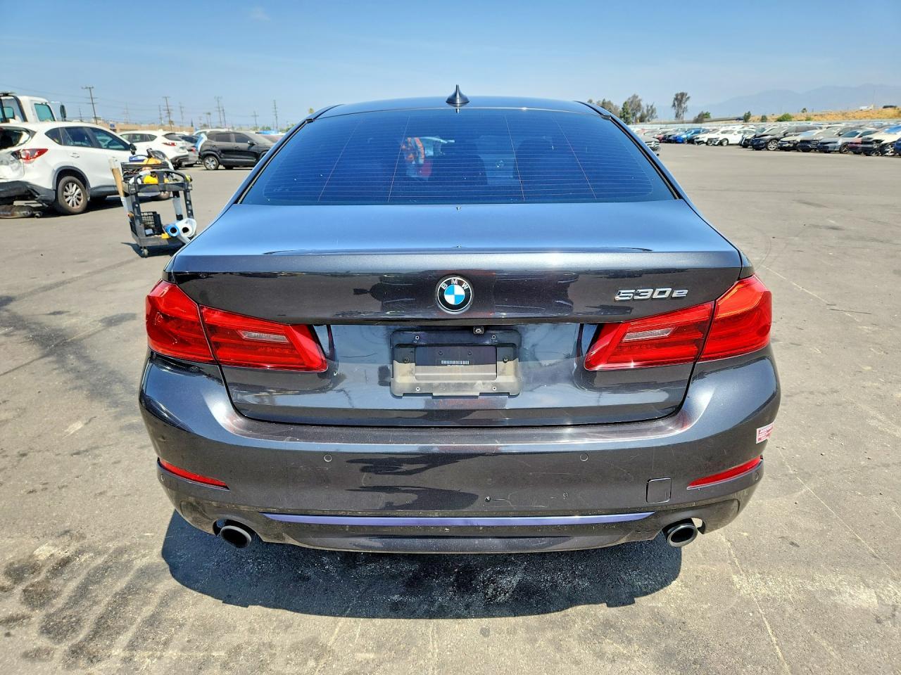 2019 BMW 530E - zdjęcie 6