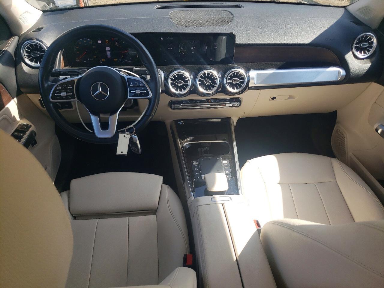 2022 Mercedes-Benz Glb 250 4Matic - zdjęcie 8