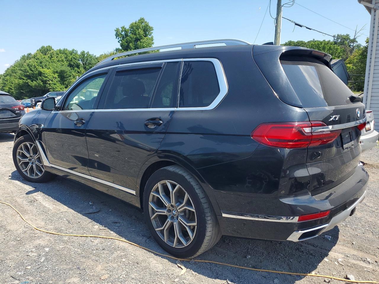 2019 BMW X7 xDrive50I - zdjęcie 2
