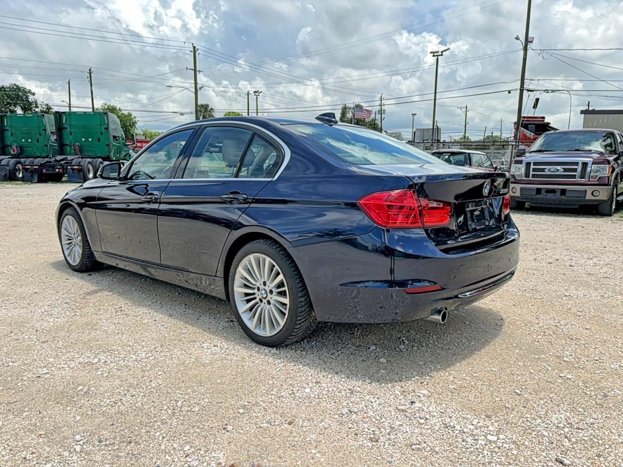 2015 BMW 328 D - zdjęcie 3