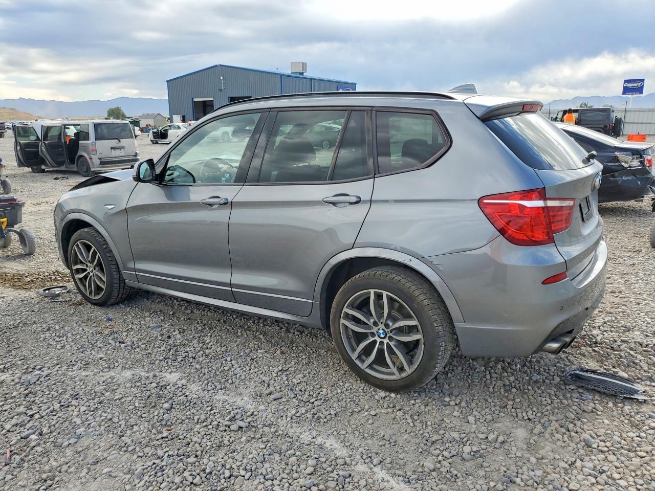 2016 BMW X3 xDrive35I - zdjęcie 2