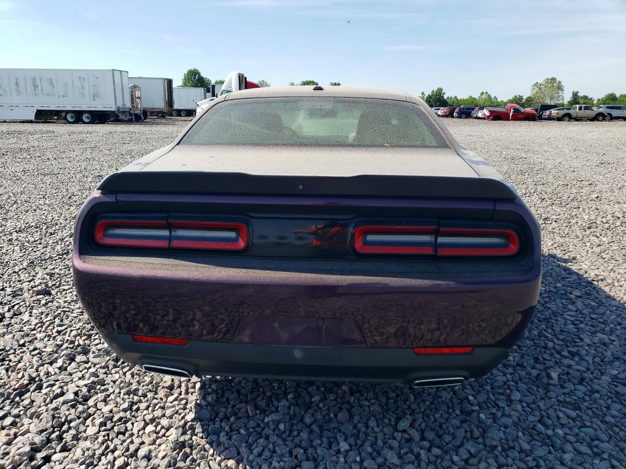 2022 Dodge Challenger Sxt - zdjęcie 6