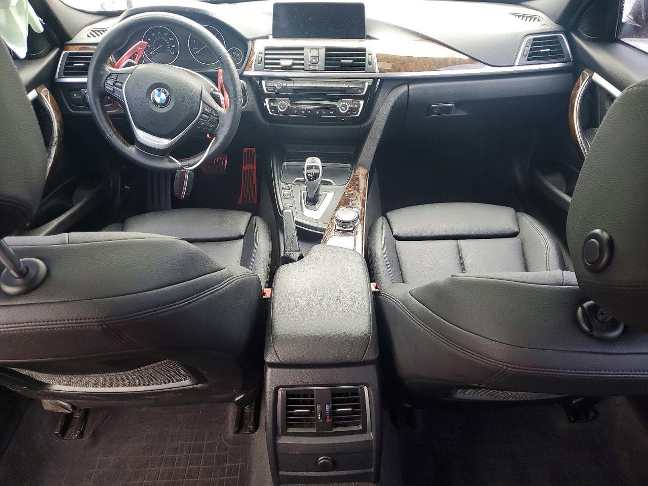 2017 BMW 330 I - zdjęcie 8