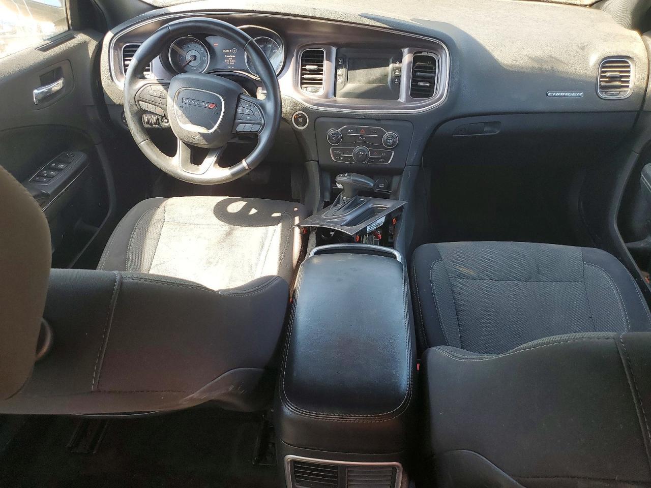2015 Dodge Charger Se - zdjęcie 8