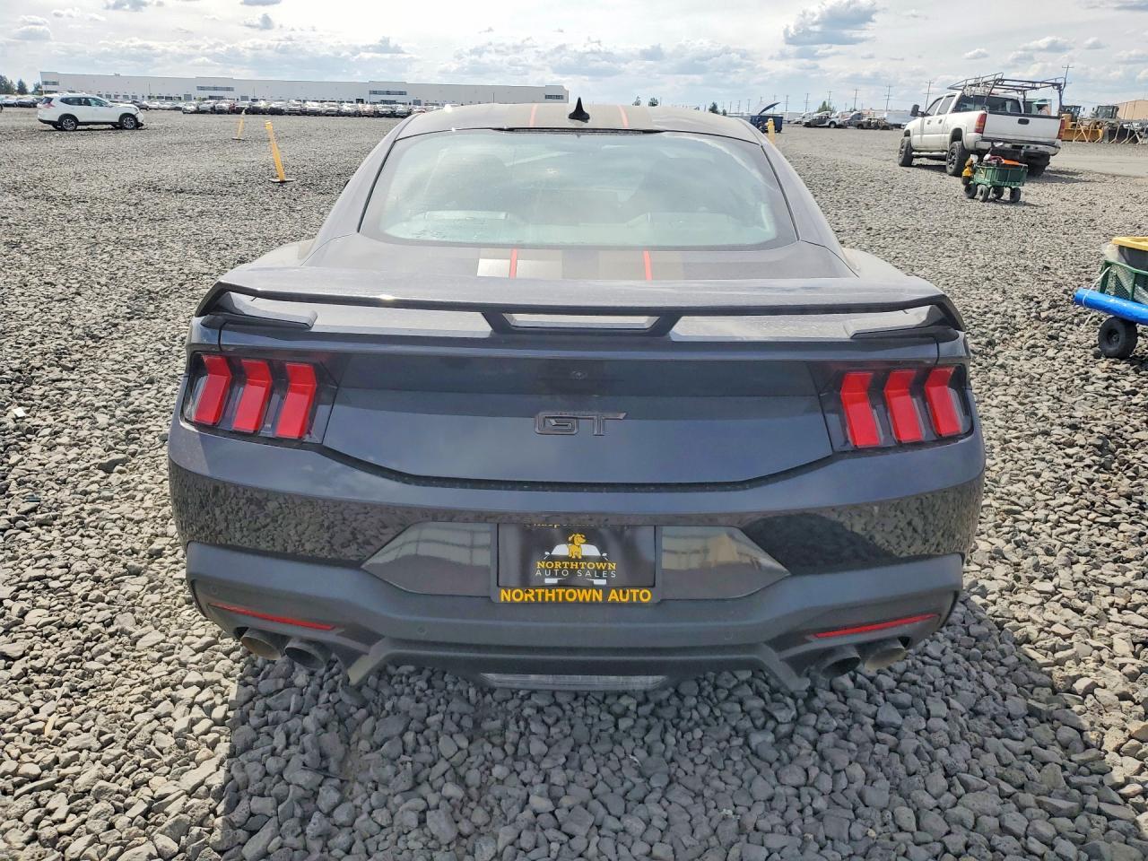 2024 Ford Mustang Gt - zdjęcie 6