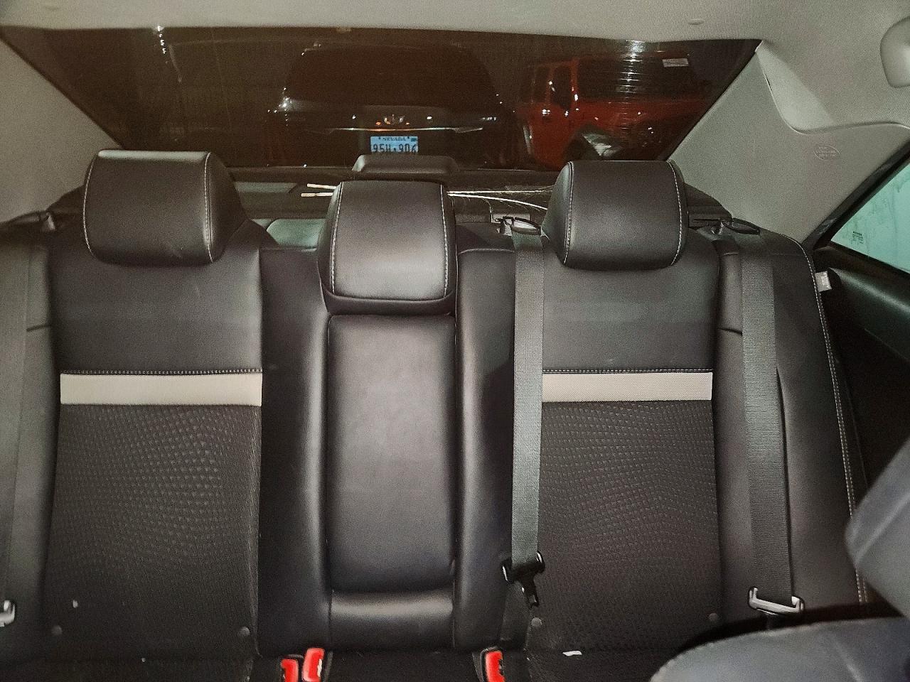 2014 Toyota Camry L - zdjęcie 10