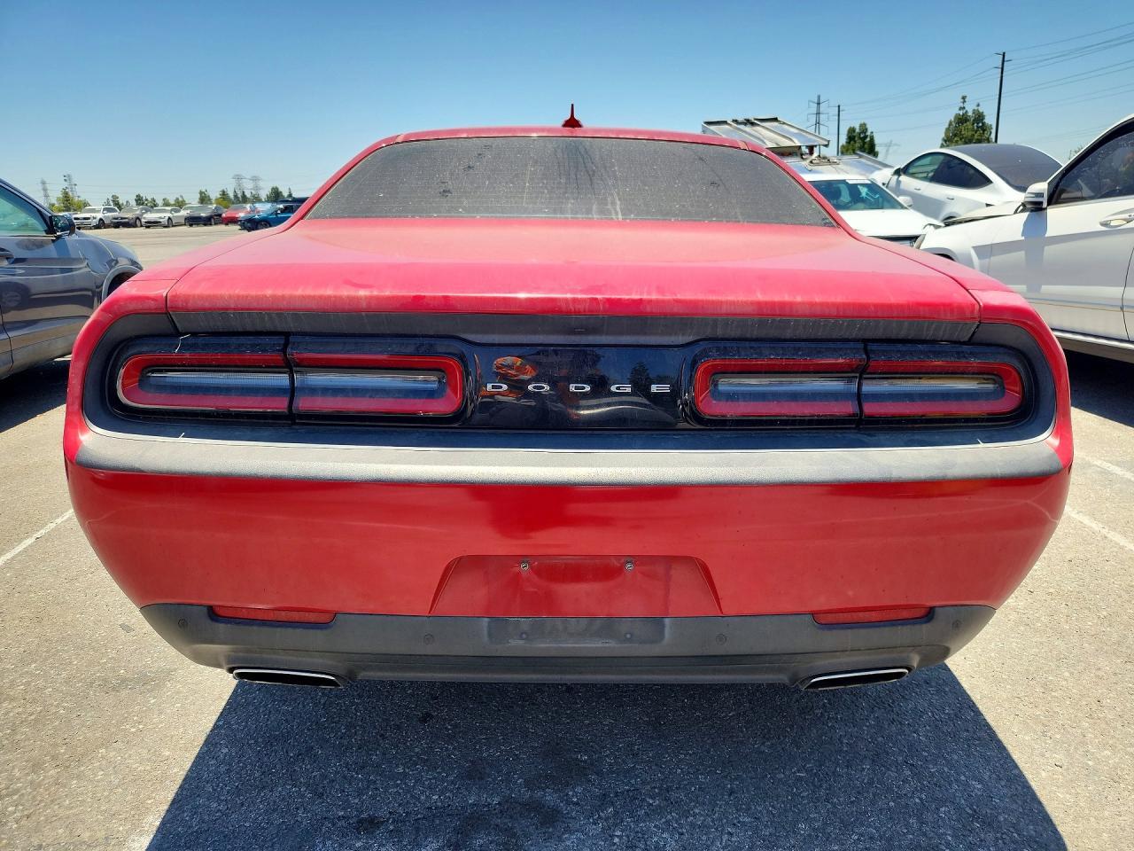 2015 Dodge Challenger Sxt - zdjęcie 6