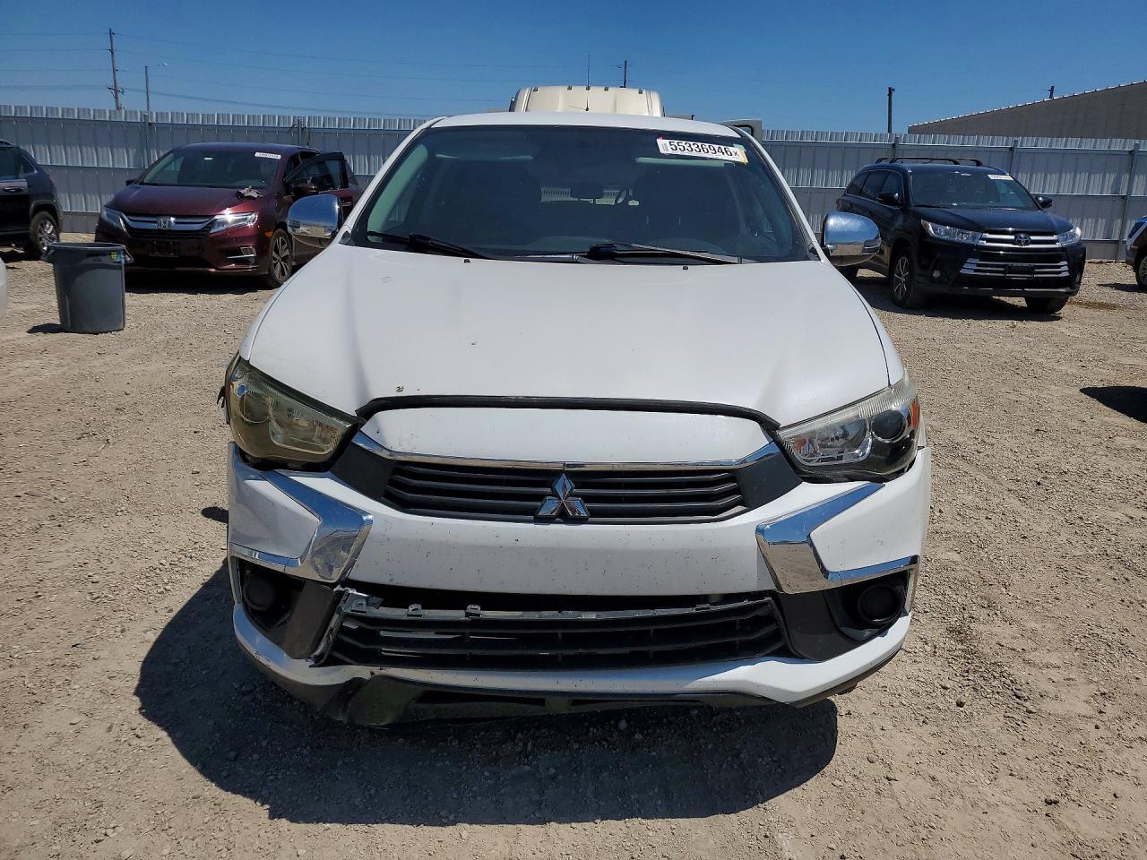 2017 Mitsubishi Outlander Sport Es - zdjęcie 5