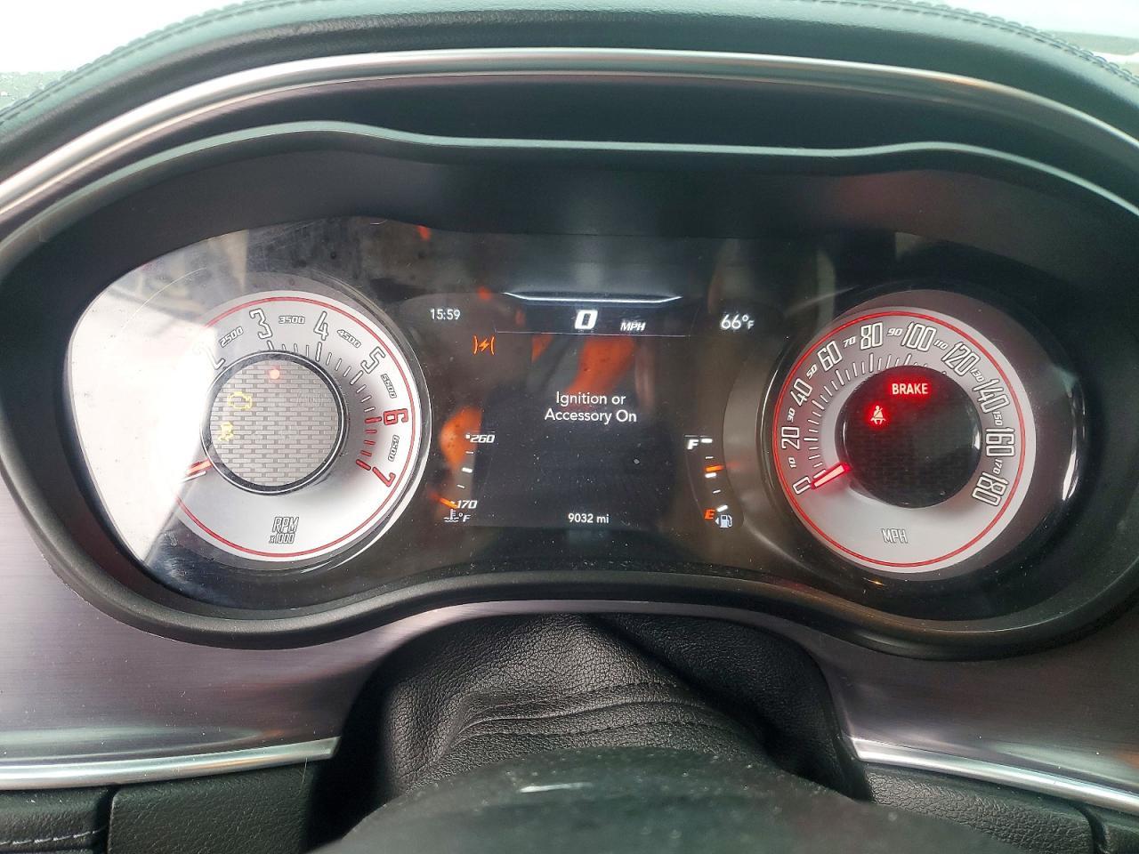 2022 Dodge Challenger R - zdjęcie 9