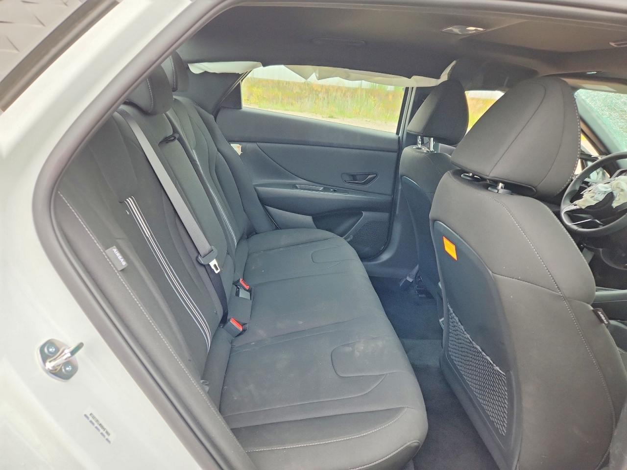2026 Hyundai Elantra Sel Sport Premium - zdjęcie 10