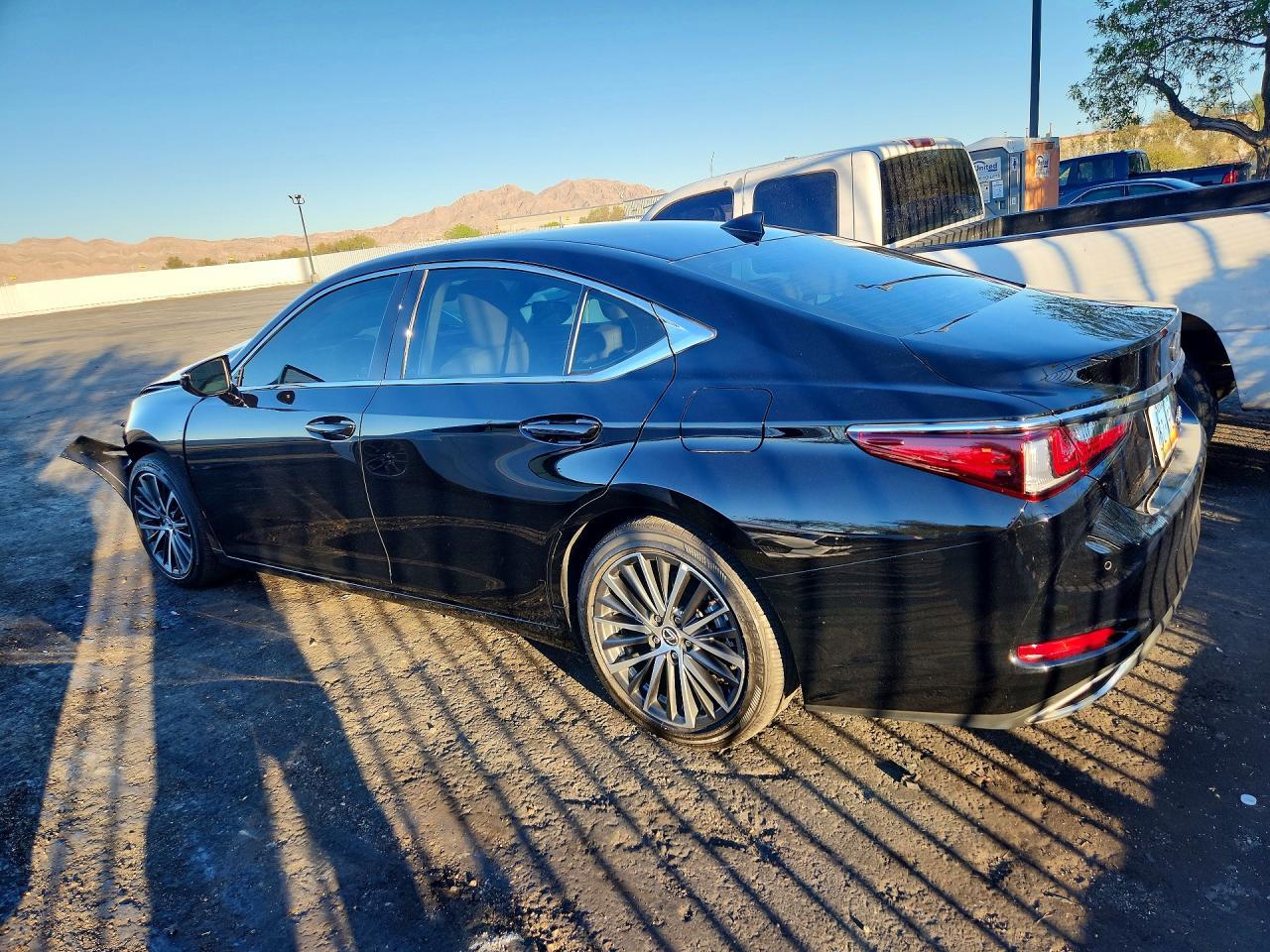 2025 Lexus Es 350 Base - zdjęcie 2