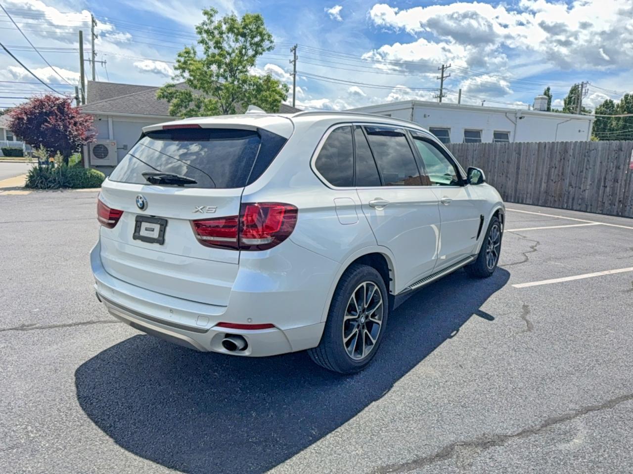 2017 BMW X5 xDrive35I - zdjęcie 4